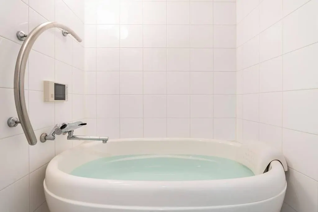 Osaka Central Private Rental: Authentic Local Experience Apartment