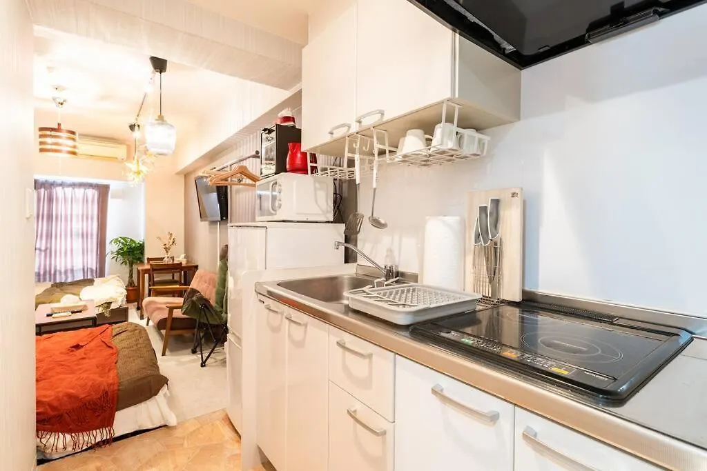 Osaka Central Private Rental: Authentic Local Experience Apartment