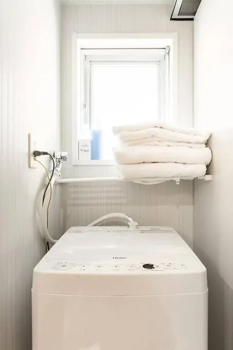 Apartment Osaka Central Private Rental: Authentic Local Experience